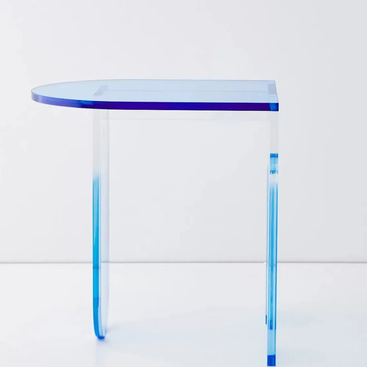 Arched Acrylic Side Table Blue