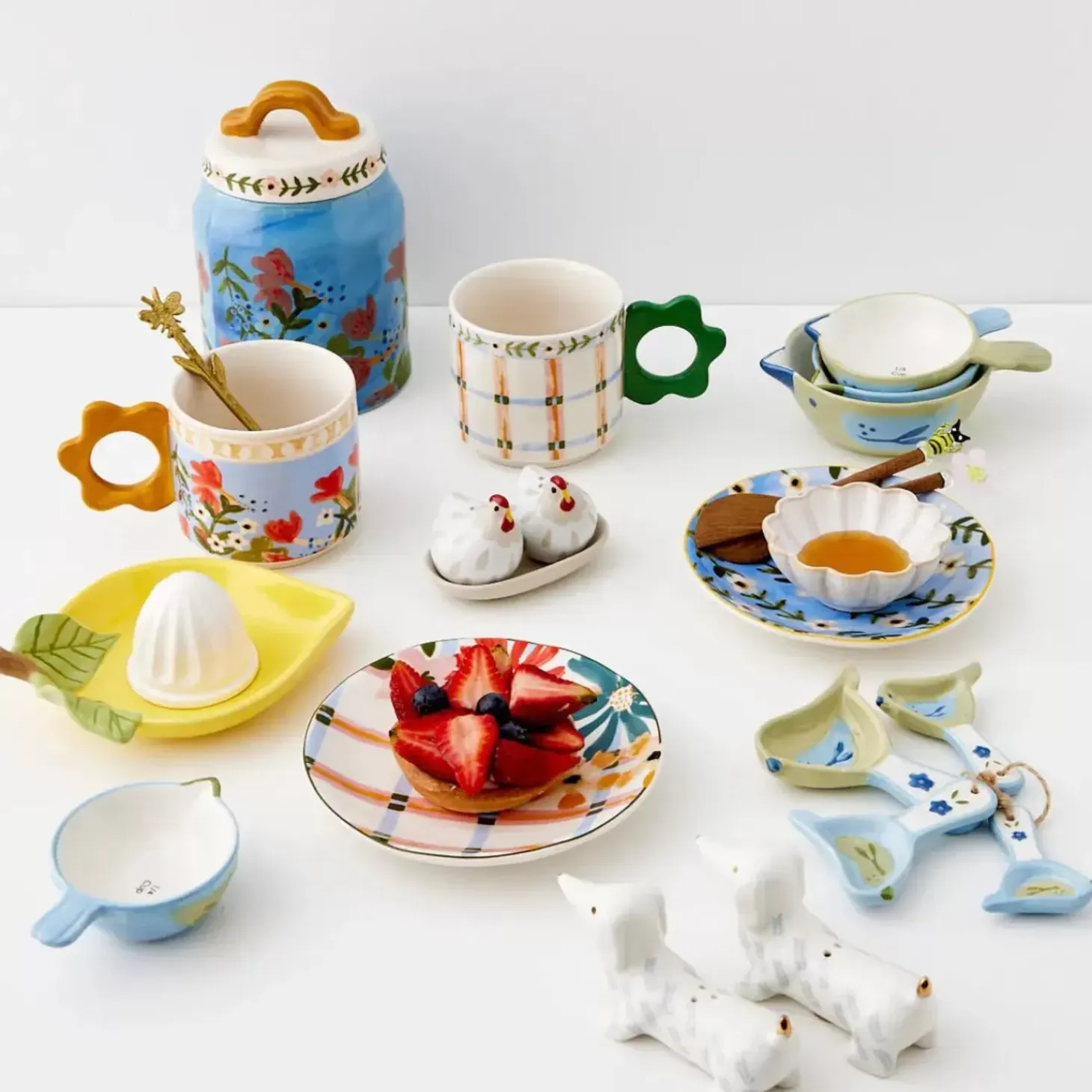 Chickadee Ceramic Measuring Cups