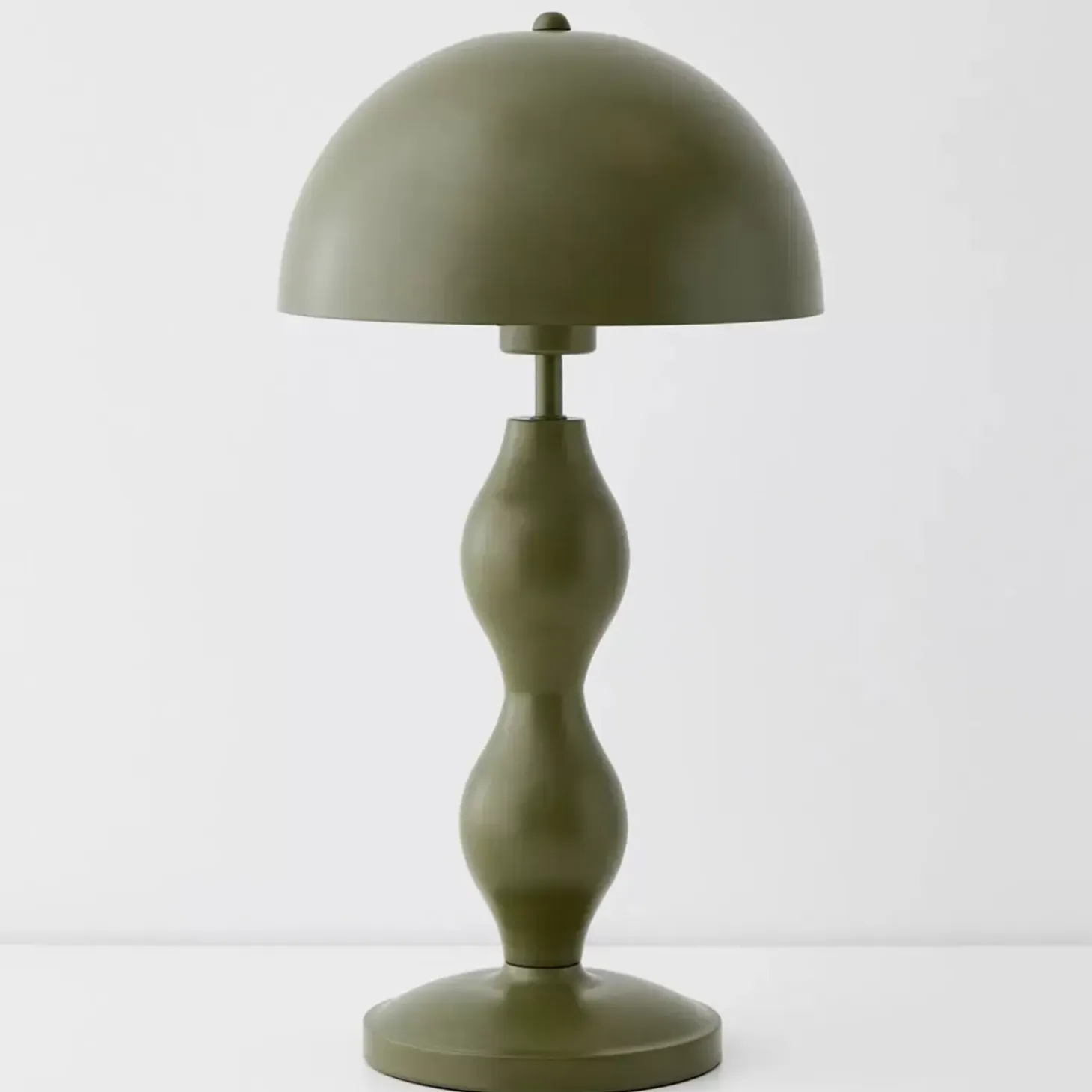 Hourglass Metal Table Lamp Olive
