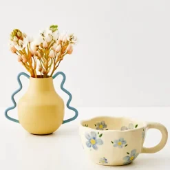 Painted Daisy Ceramic Mug Blue